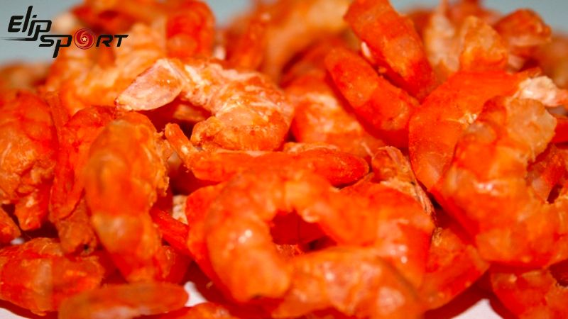 T&ocirc;m kh&ocirc; rất th&iacute;ch hợp cho chế độ ăn của người b&eacute;o ph&igrave;