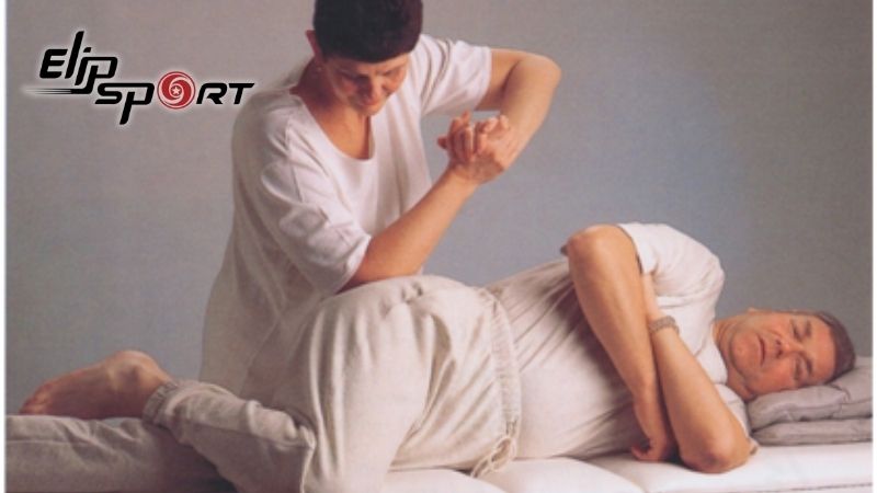 Tuina massage gi&uacute;p đạt được sự c&acirc;n bằng &acirc;m dương trong cơ thể