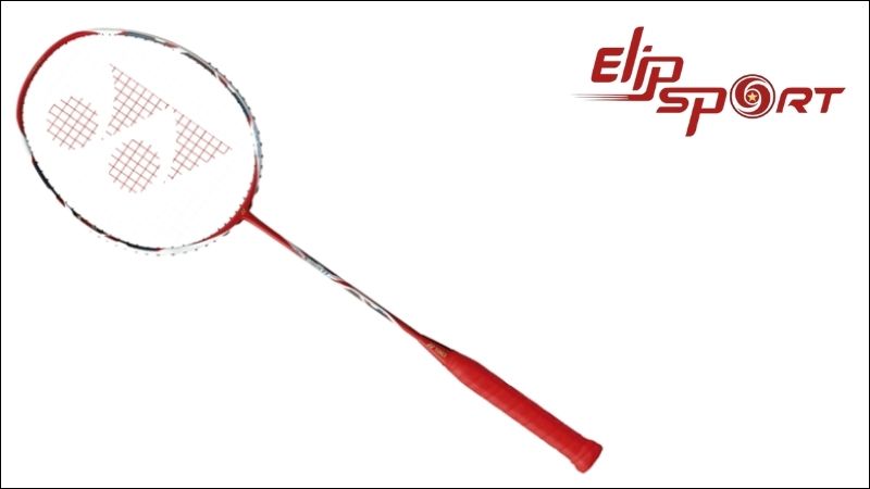 Yonex ArcSaber 11 mới c&ograve;n mang lại cảm gi&aacute;c linh hoạt hơn so với phi&ecirc;n bản trước đ&oacute;