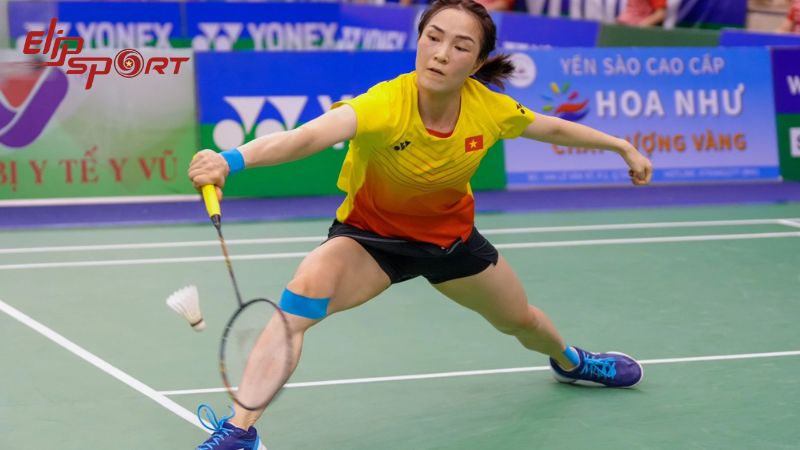 Để đ&aacute;nh cầu l&ocirc;ng kh&ocirc;ng mất sức, việc tập luyện đều đặn l&agrave; quan trọng để n&acirc;ng cao sức bền