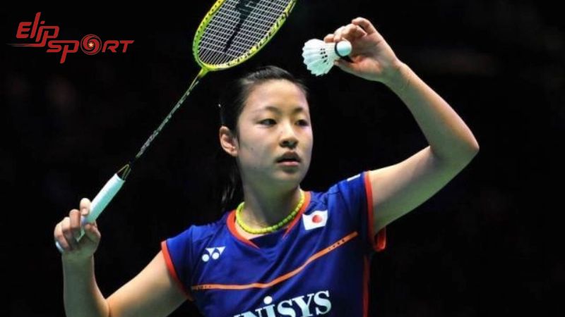 vị tr&iacute; cuối s&acirc;n của đối phương thường l&agrave; điểm rơi cho những c&uacute; giao cầu cao tay