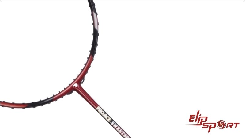 Proace Sweetspot 950 sở hữu hai m&agrave;u đỏ v&agrave; đen