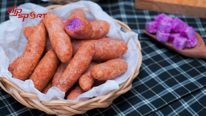 B&aacute;nh khoai mỡ l&agrave; m&oacute;n ăn b&igrave;nh dị, rất dễ chế biến