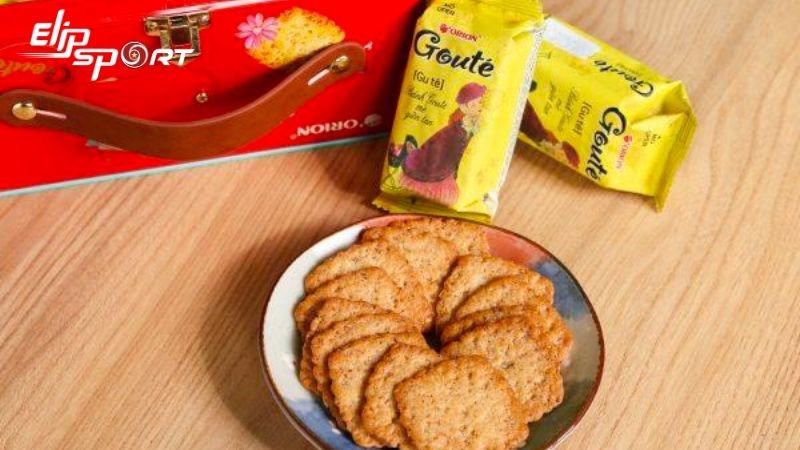 1 c&aacute;i b&aacute;nh quy Goute hạt m&egrave; c&oacute; khoảng 26 calo