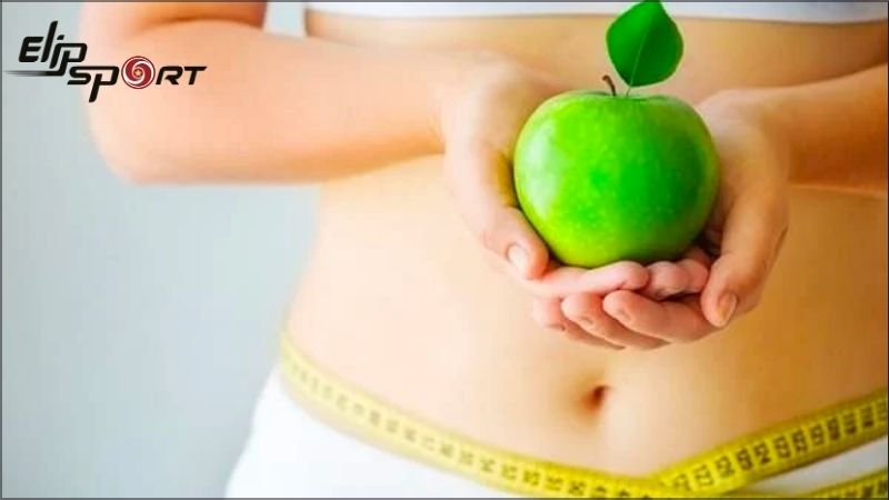Nước &eacute;p t&aacute;o kh&ocirc;ng chỉ gi&uacute;p giảm c&acirc;n hiệu quả m&agrave; c&ograve;n c&oacute; nhiều lợi &iacute;ch kh&aacute;c cho sức khỏe