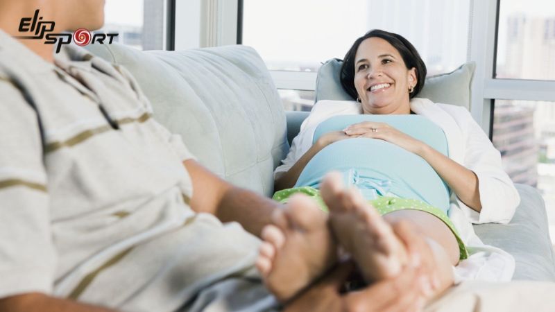 M&aacute;y massage ch&acirc;n gi&uacute;p mẹ giảm đau nhức
