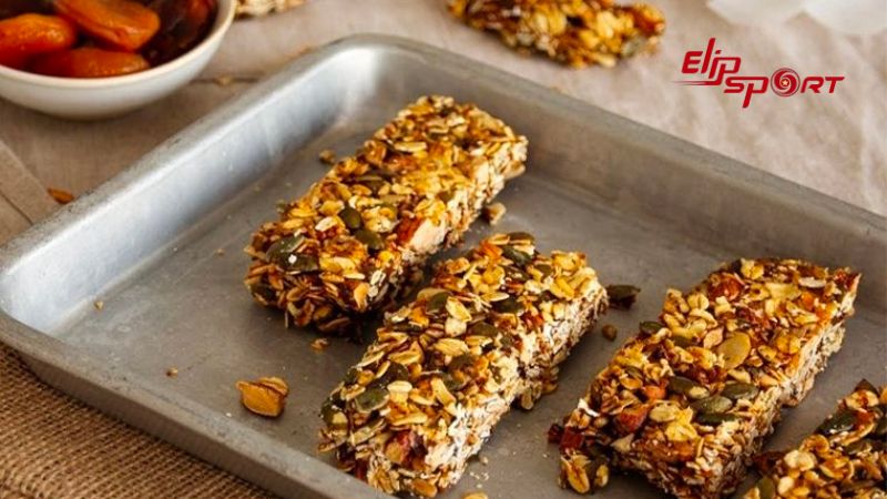 B&aacute;nh nướng mật ong ngũ cốc cũng cấp đầy đủ chất dinh dưỡng