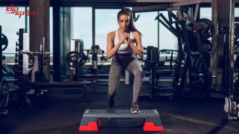 Tập gym gi&uacute;p giảm c&acirc;n, tăng cường sức mạnh cơ bắp v&agrave; giảm mỡ