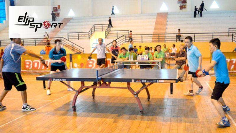 B&oacute;ng b&agrave;n l&agrave; một m&ocirc;n thể thao dưỡng sinh rất tốt cho sức khỏe m&agrave; kh&ocirc;ng g&acirc;y qu&aacute; tải cho c&aacute;c khớp xương
