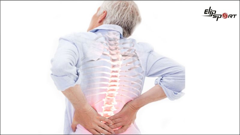 Người lớn tuổi có nguy cơ mắc các bệnh đau xương khớp lớn nhất.