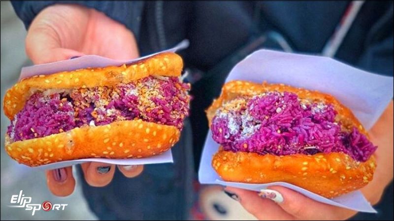 B&aacute;nh ti&ecirc;u kết hợp với x&ocirc;i c&oacute; 413 Kcal