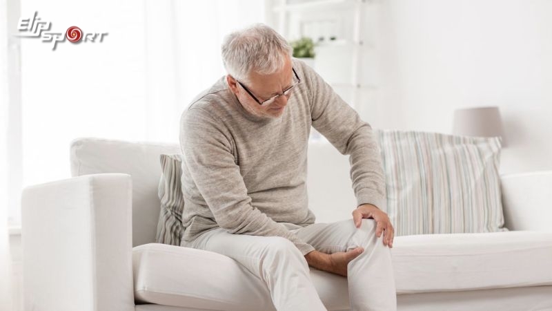 Người cao tuổi mắc c&aacute;c bệnh l&yacute; về xương khớp