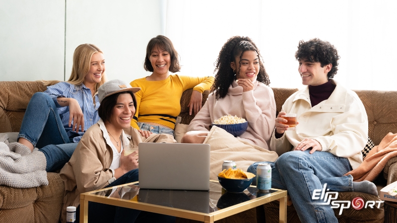 Xem phim, nghe nhạc v&agrave; đọc truyện giải tr&iacute;