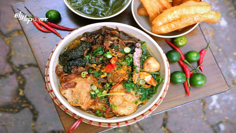 Bạn c&oacute; thể dễ d&agrave;ng mua b&aacute;nh đa cua ở c&aacute;c chợ, si&ecirc;u thị v&agrave; tr&ecirc;n một số trang thương mại điện tử hiện nay