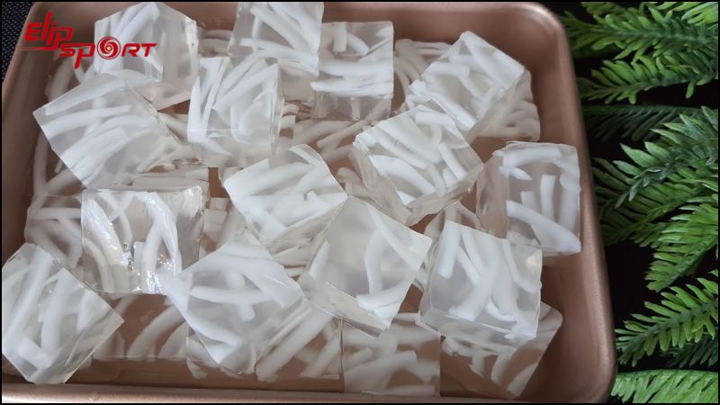 Hướng dẫn c&aacute;ch l&agrave;m rau c&acirc;u dừa thơm ngon tại nh&agrave;