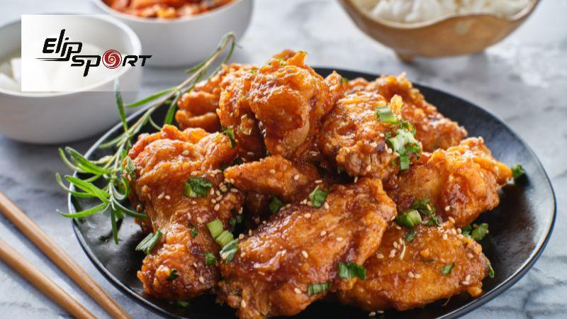 Trong 100g c&aacute;nh g&agrave; chi&ecirc;n nước mắm c&oacute; chứa l&ecirc;n đến hơn 400 calo