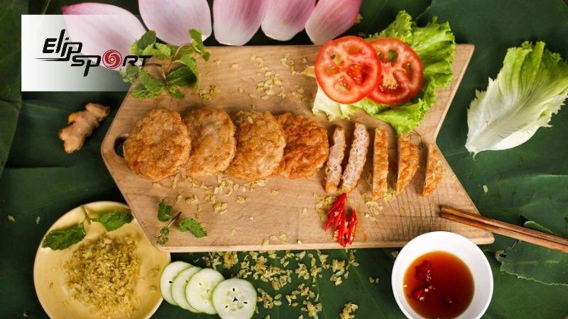 N&ecirc;n chia nhỏ khẩu phần chả cốm cho mỗi lần ăn