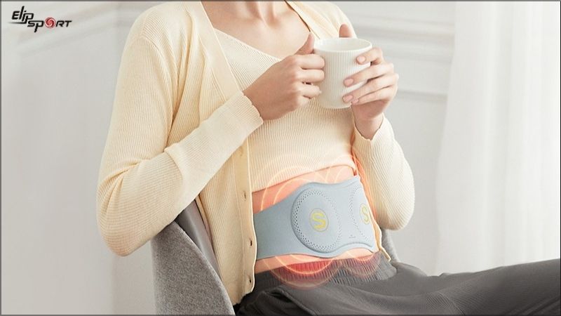 D&ugrave;ng m&aacute;y massage ở chế độ nhẹ gi&uacute;p hạn chế cơn đau bụng trong giai đoạn kinh nguyệt