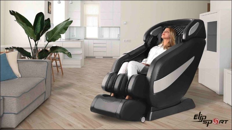 T&iacute;nh năng massage kh&ocirc;ng trọng lực cũng được t&iacute;ch hợp trong ghế massage nội địa Nhật Bản