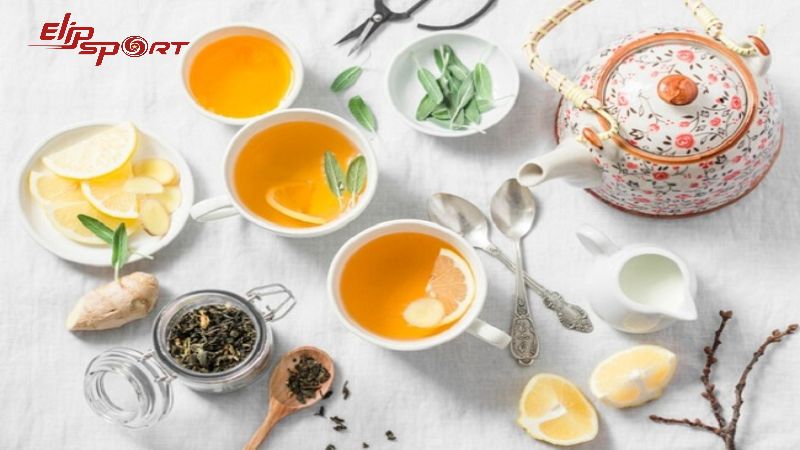 Khi lựa chọn tr&agrave; tr&aacute;i c&acirc;y, h&atilde;y ưu ti&ecirc;n c&aacute;c loại tự nhi&ecirc;n, kh&ocirc;ng chứa đường hoặc hương liệu nh&acirc;n tạo