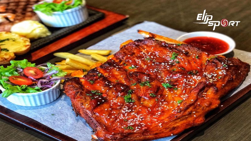 Sườn nướng l&agrave; một m&oacute;n ăn thơm ngon v&agrave; dễ l&agrave;m