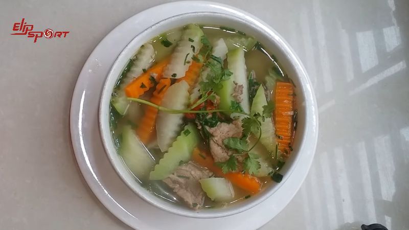 Canh su h&agrave;o l&agrave; một m&oacute;n ăn rất dễ l&agrave;m