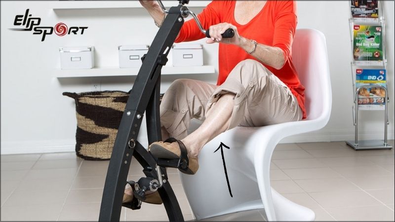 Nhờ v&agrave;o động t&aacute;c đạp xe, người tập c&oacute; thể phục hồi cơ bắp v&agrave; c&aacute;c khớp, gi&uacute;p ch&uacute;ng hoạt động linh hoạt hơn