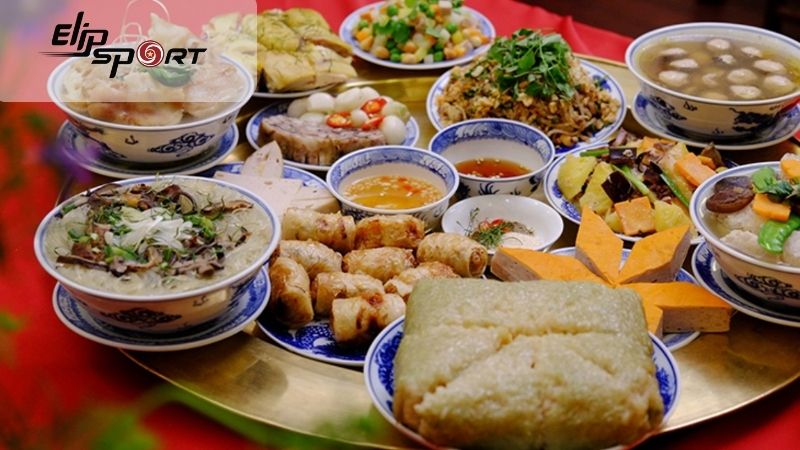 Bạn vẫn c&oacute; thể ăn những m&oacute;n ăn hấp dẫn m&agrave; m&igrave;nh y&ecirc;u th&iacute;ch nhưng cần kiểm so&aacute;t lượng ăn hợp l&yacute;