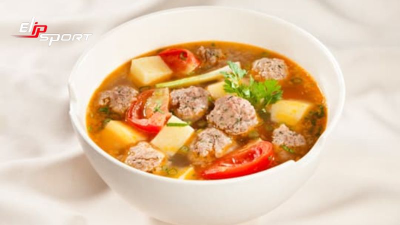 Canh c&agrave; chua thịt b&ograve;
