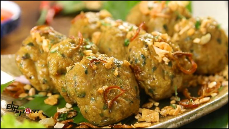 Chả c&aacute; chi&ecirc;n chứa 160 calo/100g