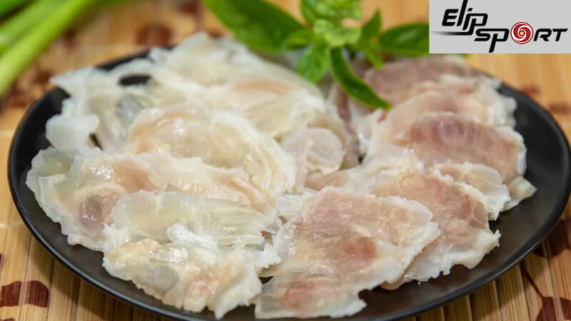Trung b&igrave;nh 100g g&acirc;n b&ograve; sẽ chứa từ 150 đến 250 calo