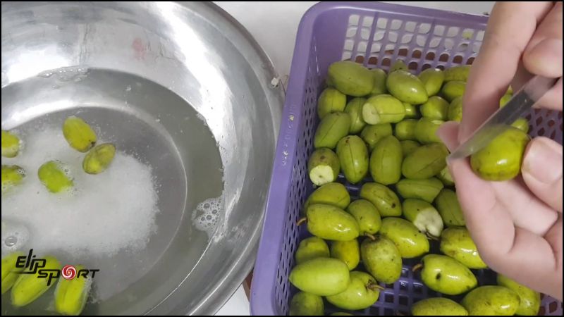 Hướng dẫn c&aacute;ch l&agrave;m m&oacute;n c&agrave; na ng&agrave;o đường tại nh&agrave;