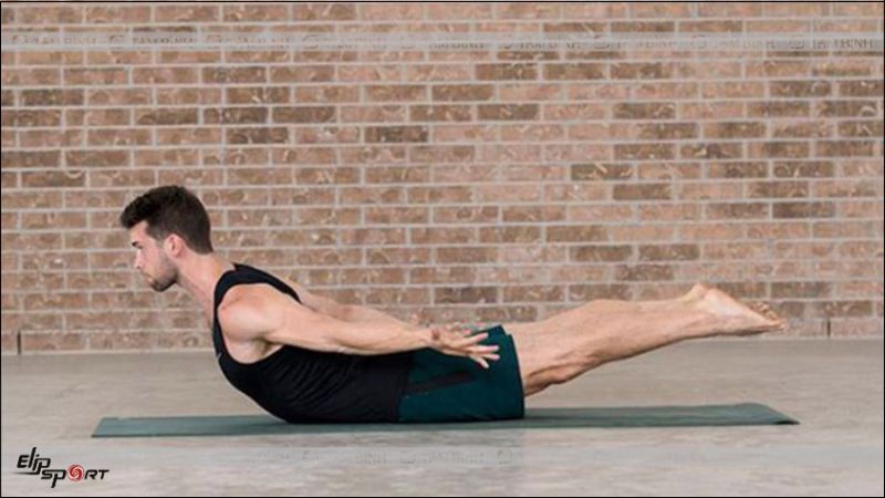 B&agrave;i tập yoga tư thế ch&acirc;u chấu