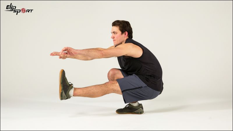 Bài t&acirc;̣p Pistol Squat