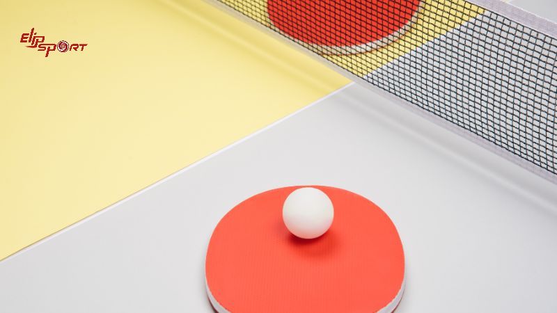 Vợt c&oacute; độ nảy cao kh&ocirc;ng ph&ugrave; hợp với c&aacute;c người chơi mới