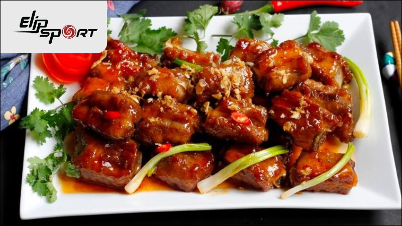 Sườn x&agrave;o chua ngọt cung cấp Protein chiếm đến 70%