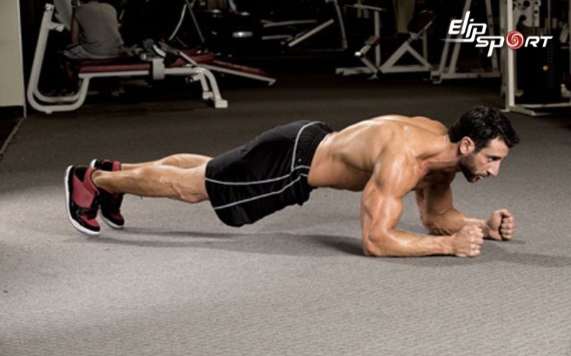 Động t&aacute;c Hardstyle Plank