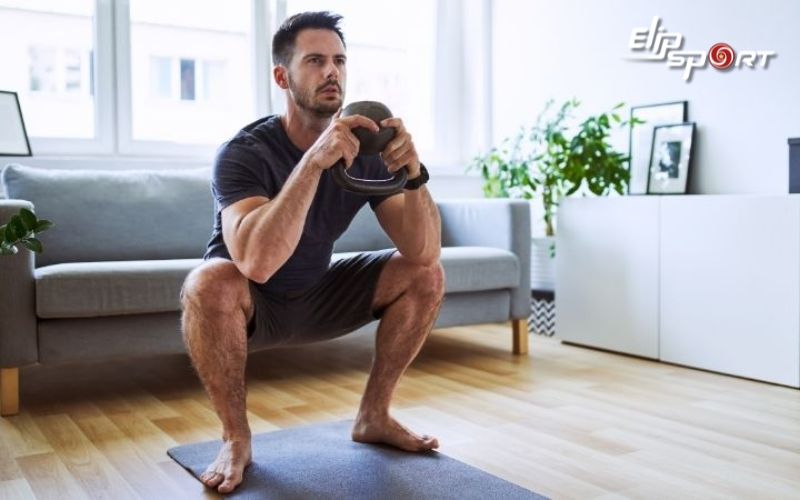 Động t&aacute;c Squat