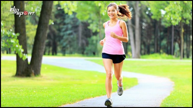 Chạy bộ thường xuyên giúp cơ bắp quen với cường độ