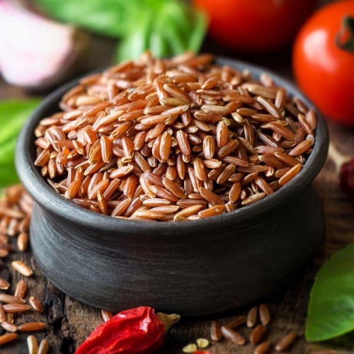 100g hay 1 chén cơm gạo lứt bao nhiêu calo?