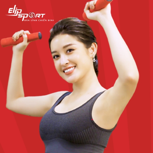 Tròn mắt với thân hình quyến rũ của á hậu Huyền My bên máy chạy bộ Jun8863 tải ứng dụng