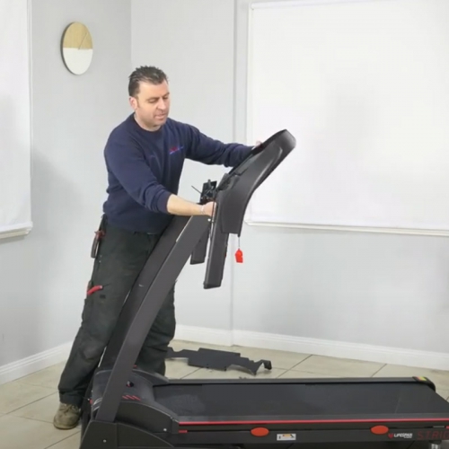 Cách tháo màn hình máy chạy bộ điện đúng cách
