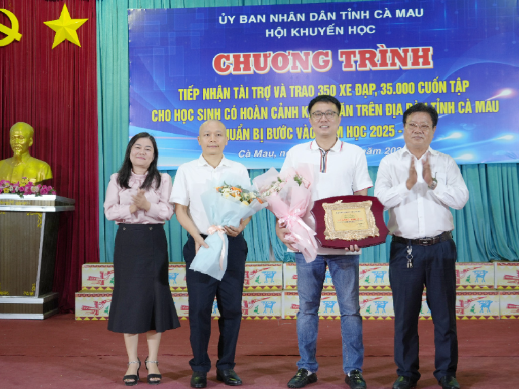 JUN88 ĐỒNG HÀNH CÙNG VIETINBANK TRAO QUÀ HIẾU HỌC ĐẾN Jun88vip1 hoàn trả 1.5% mỗi ngày KHÓ KHĂN TỈNH CÀ MAU