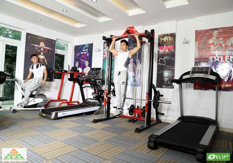 đằng sau những th&agrave;nh c&ocirc;ng của quốc danh v&agrave; quốc nghiệp