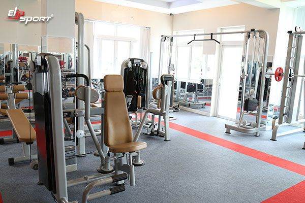 Cửa h&agrave;ng b&aacute;n gi&agrave;n ghế tạ đa năng tại TP.Quy Nhơn